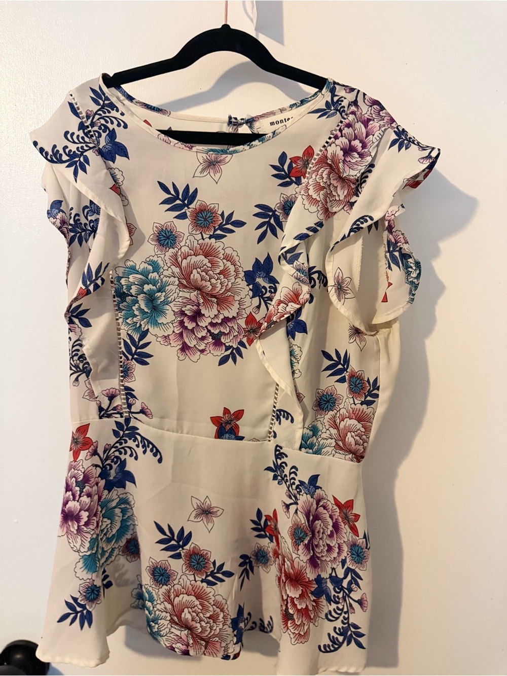 Monteau Los Angeles Floral Ruffle Sleeve Peplum Blouse